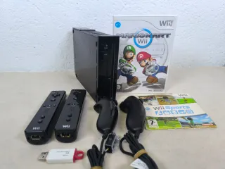 Consola Wii Negra + Mario Kart + Wii Sports