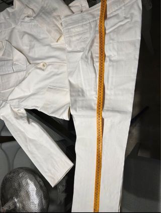 Traje Burberry Blanco