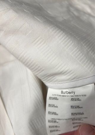 Traje Burberry Blanco