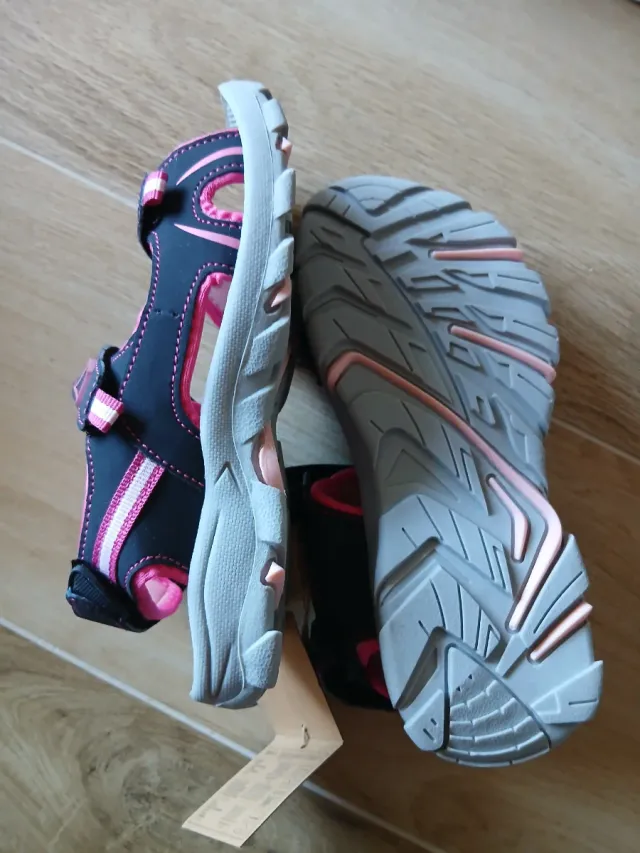 Sandalias Giosepo Niña Talla 35