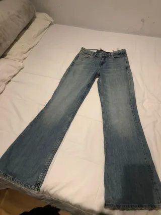 Pantalón Zara Bota Campana Talla 32