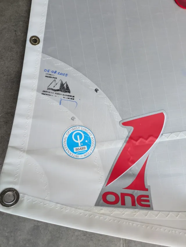 Vela Optimist One Medium Plus Sin estrenar