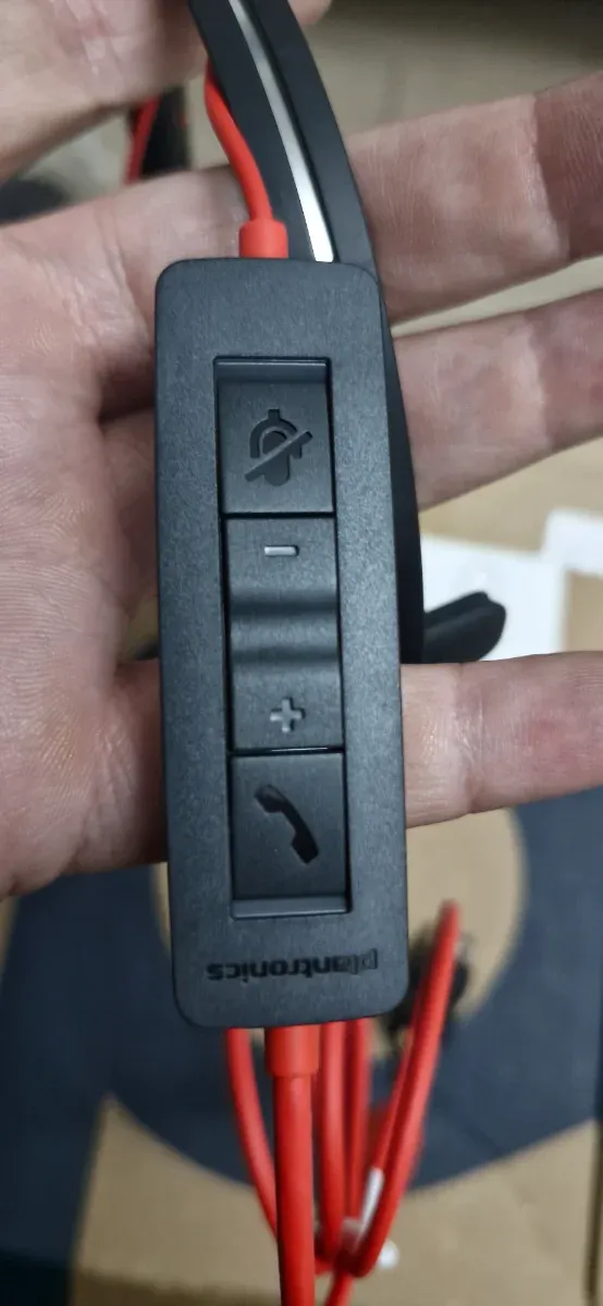 Auriculares Poly Blackwire 3210 USB