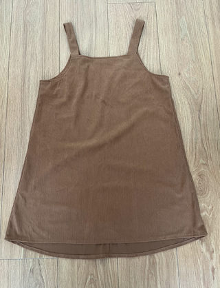 Vestido peto fino de pana marron shein