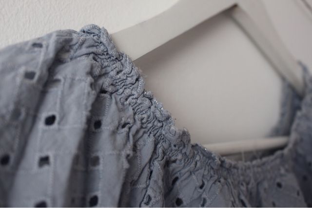 Camiseta cuello barco azul