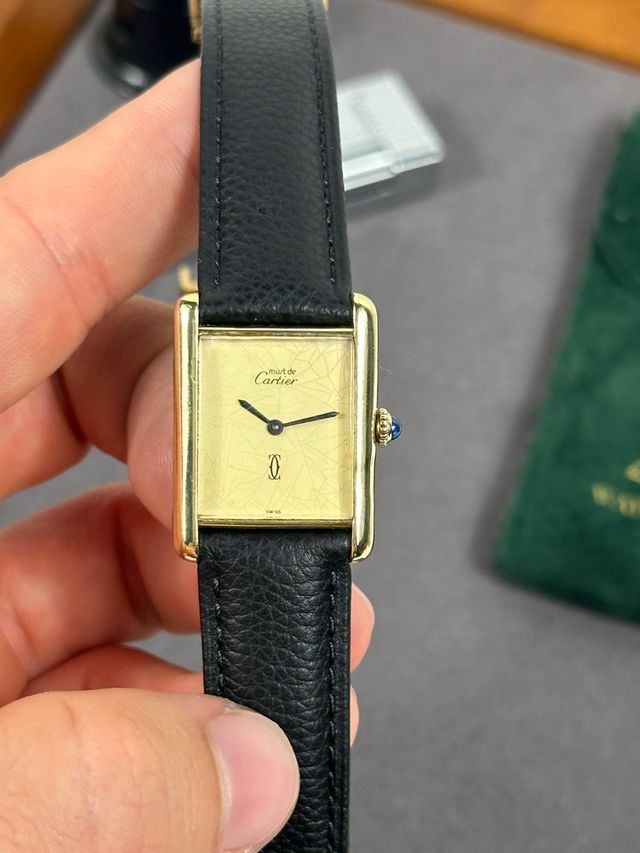 Cartier Tank Must de esfera limón spyder