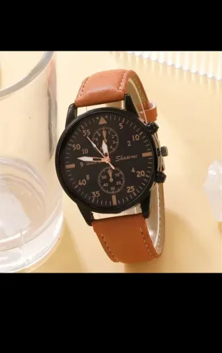 Set de  Reloj y Pulseras para hombre