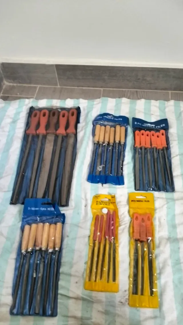 Lote L-4 Juego de limas de aguja y limas