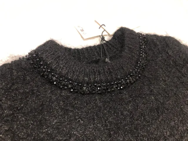 Camisa negra bordada