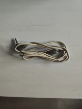 Altavoz JBL On Tour Plata y Blanco