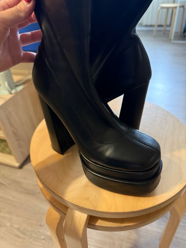 Botas de plataforma negras mujer