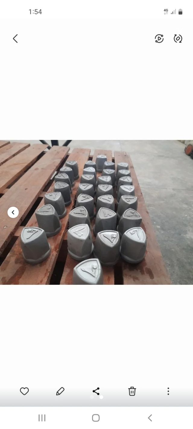 Tapones de tuerca para semirremolque