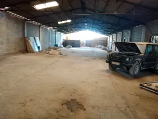 Naves industriales en venta.