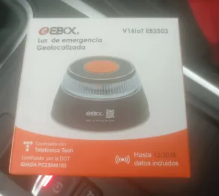 Baliza luz de emergencia geolocalizada