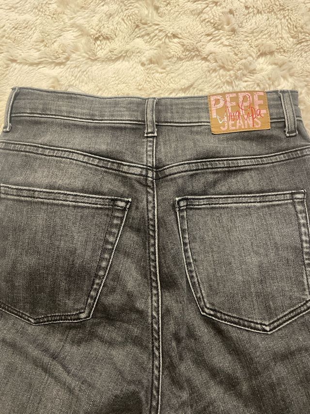 Pepe Jeans x Dua Lipa Vaqueros Grises