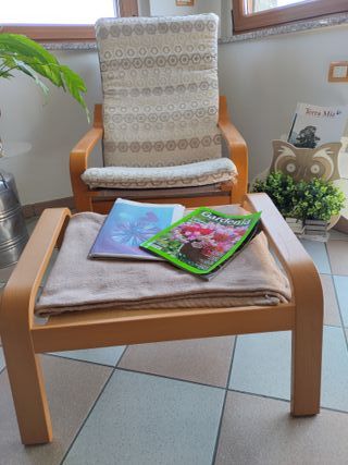 Poltrona Ikea legno e tessuto