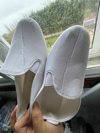 Zapatos blancos cómodos
