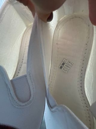 Zapatos blancos cómodos