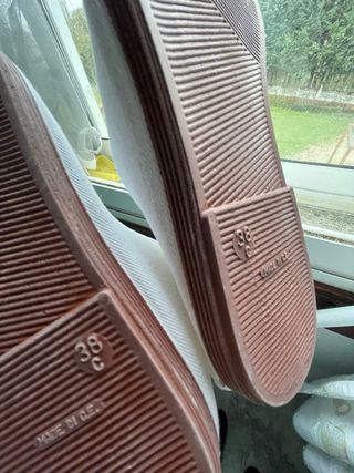 Zapatos blancos cómodos