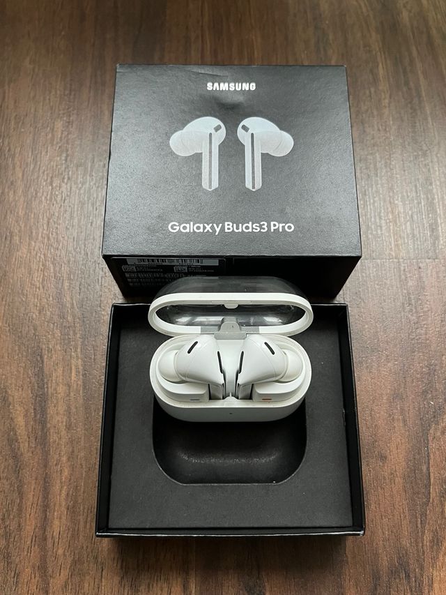 Samsung Galaxy Buds 3 Pro Blancos