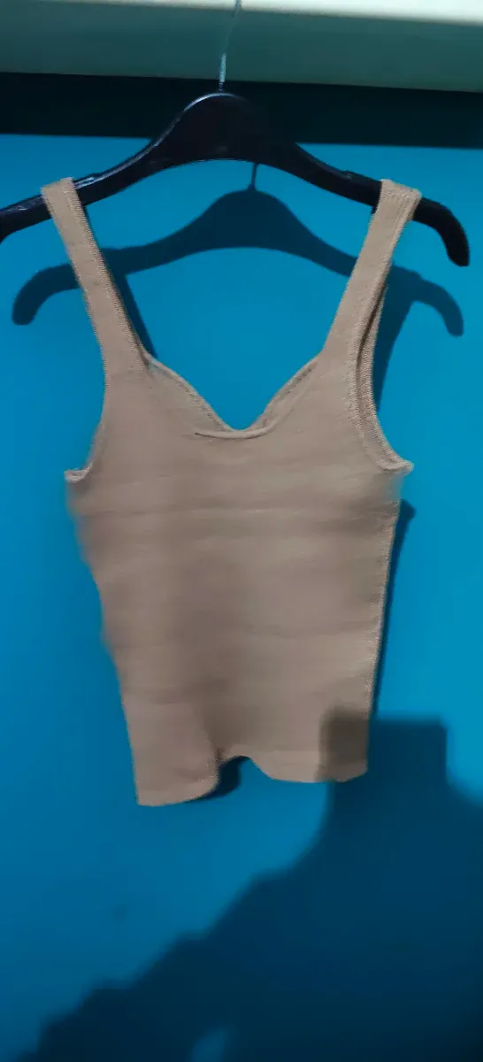 Camiseta de punto beige