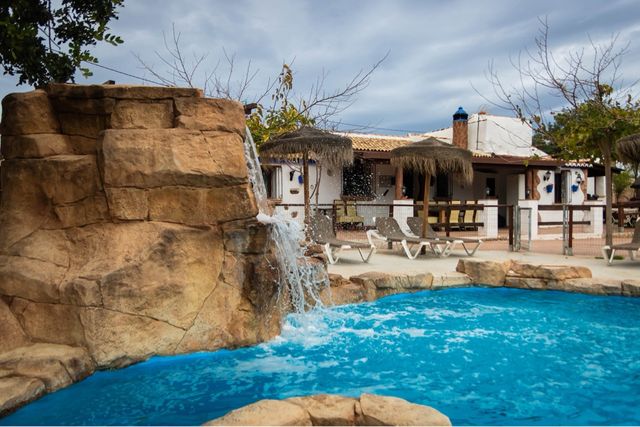 Alquiler Casa Rural con Piscina