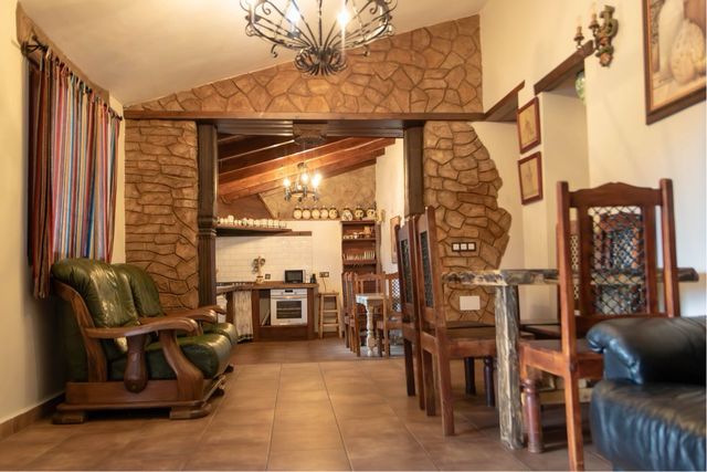 Alquiler Casa Rural con Piscina