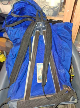 Mochila de montaña azul
