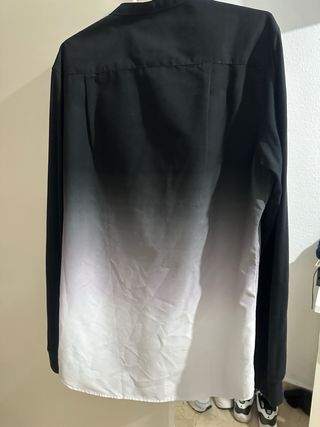 Camisa SikSilk degradado negro/blanco