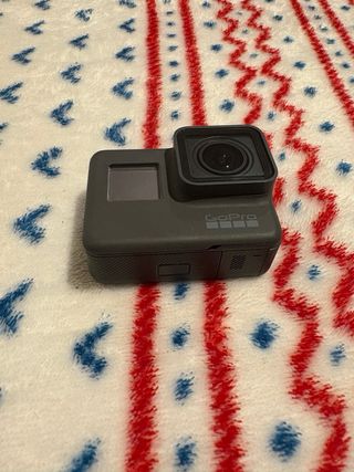 GoPro Hero 5 Black + Accessori