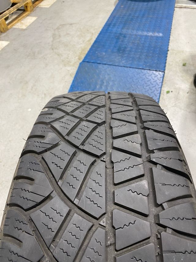 Michelin Latitude Cross 235/55R18 100H