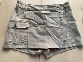 Falda pantalón cargo beige