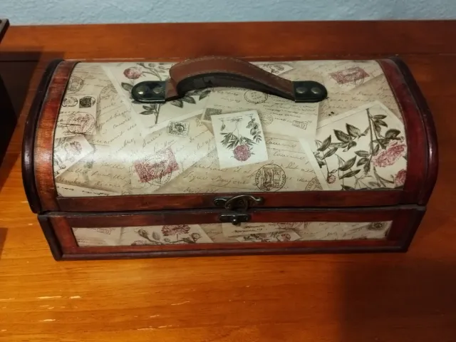 Baúles decorativos madera y metal