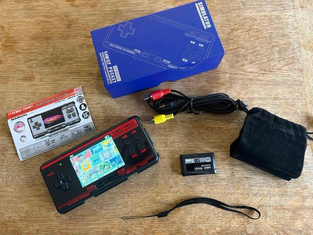 Consola Retro Family Pocket FC 3000 V2 Negra