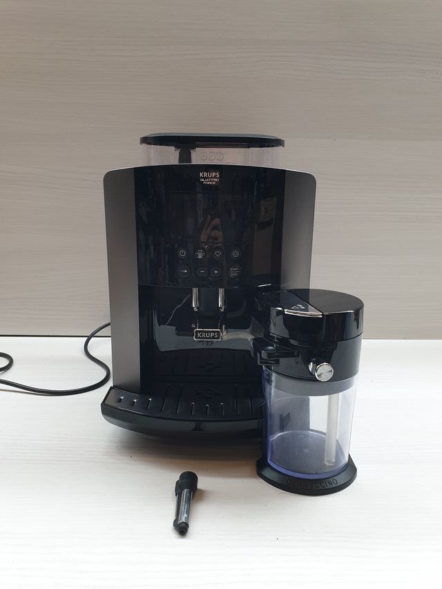 Macchina da caffè Krups Arabica Latte EA819