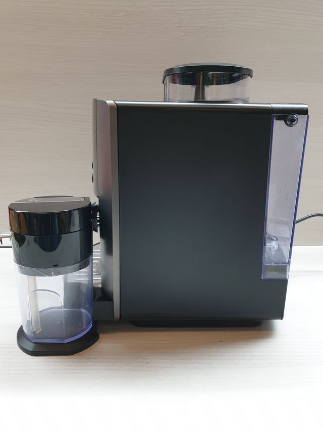 Macchina da caffè Krups Arabica Latte EA819