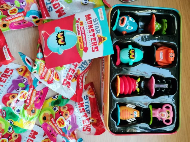 Star Monsters Fusion Edition Caja y Bolsas