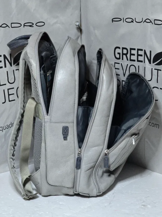 ZAINO PIQUADRO LINEA VIBE 15,6” CA1813VI-GR