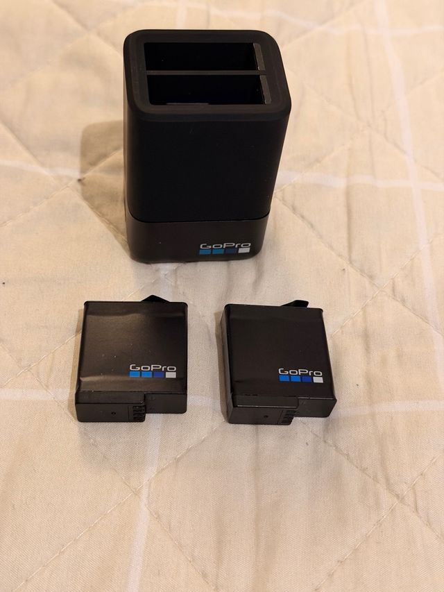 GoPro Hero 7 Black + Acessórios