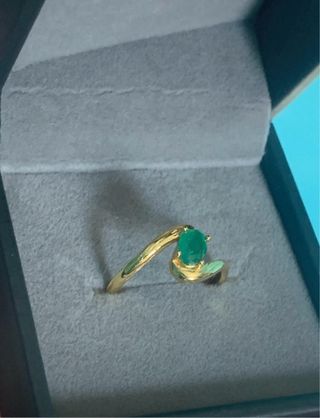 Anillo Esmeralda Natural Ovalada