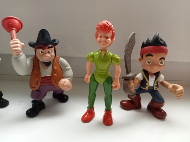 Figuras Disney Jake e os Piratas Gancho Peter Pan