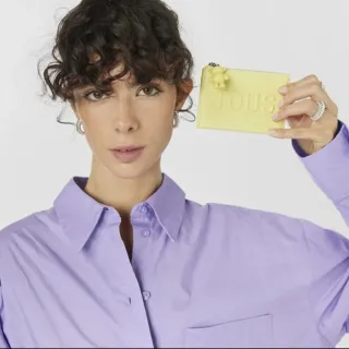 Tarjetero Tous amarillo con osito