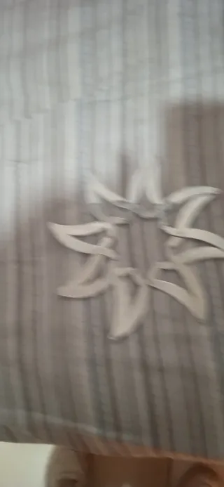 Sottopentola decorativo a forma di fiore