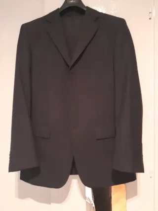 Traje de caballero negro