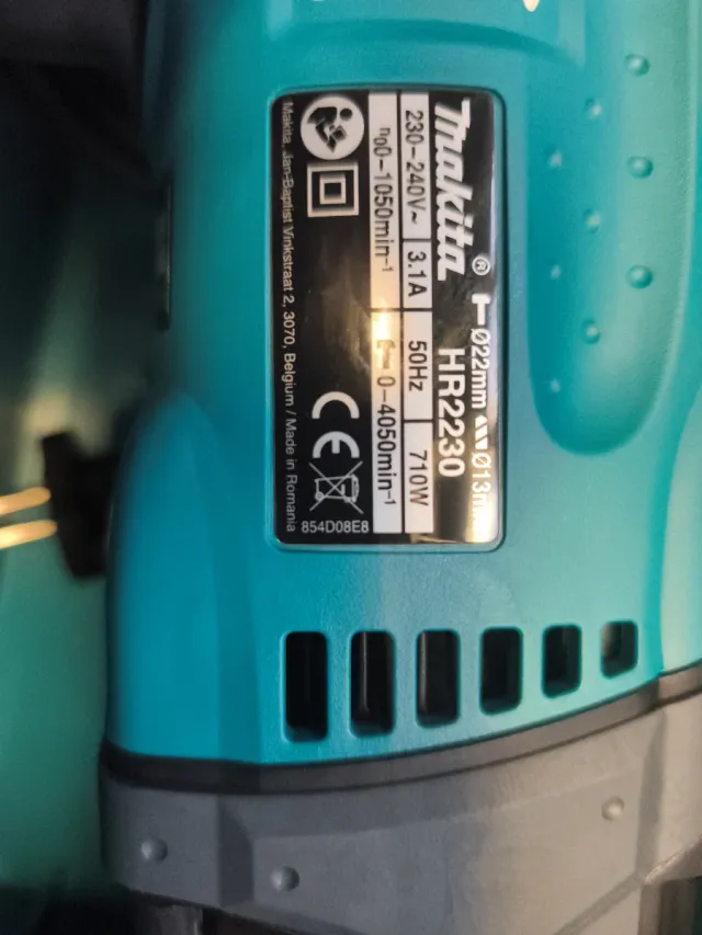 Makita HR2230 Martillo Perforador