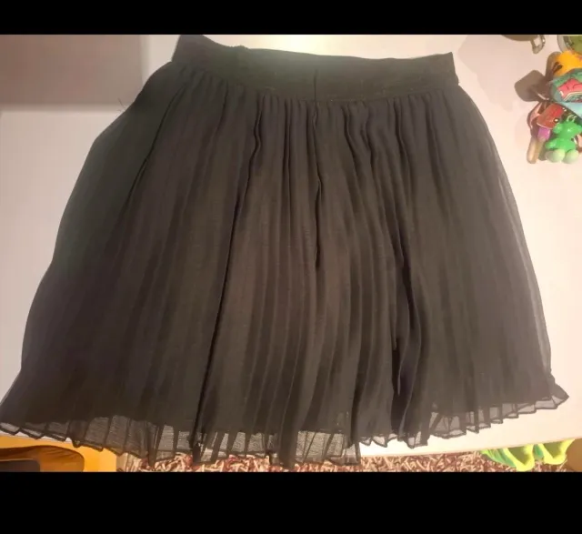 Falda plisada negra talla única