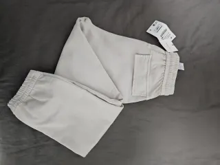 2 Pantalones Cargo Niño. Nuevos. Talla 13-14