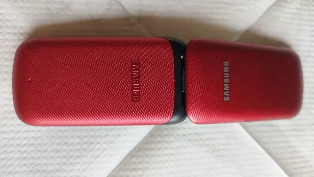 Móvil Samsung Rojo Antiguo