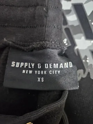 Conjunto Sudadera y Pantalón Supply Negro/Azul