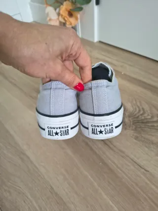 Converse con plataforma talla 39 color gris